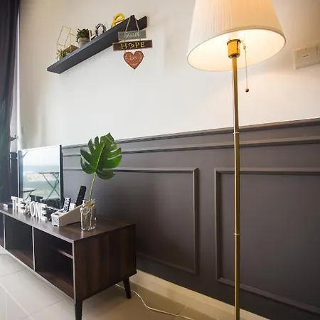 D'Pristine Medini By The One - 8Min Walk To Legoland Apartment Nusajaya  Exterior photo