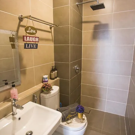 D'Pristine Medini By The One - 8Min Walk To Legoland Apartment Nusajaya  Exterior photo