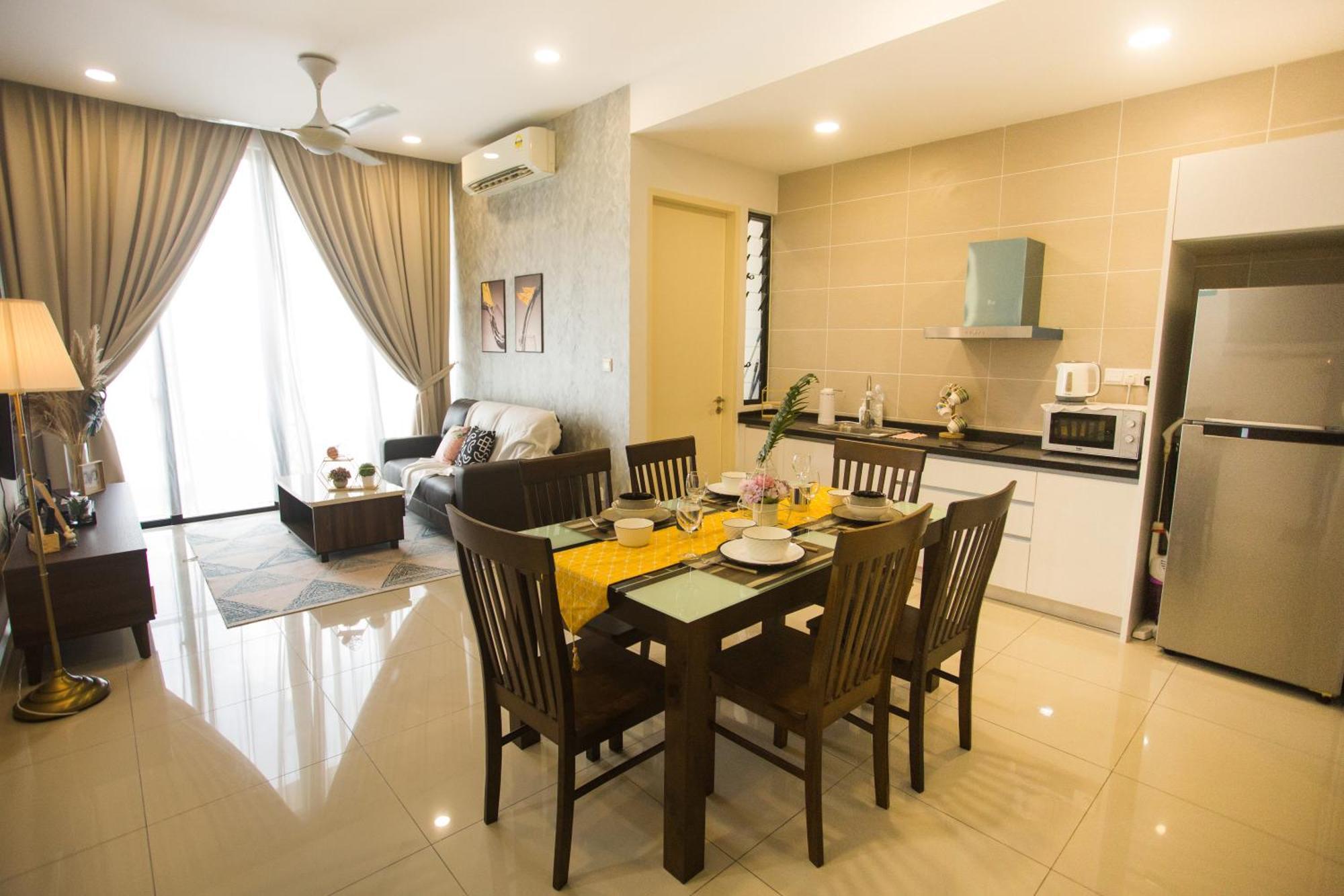 Apartment D'pristine Medini By The One - 8min Walk To Legoland *