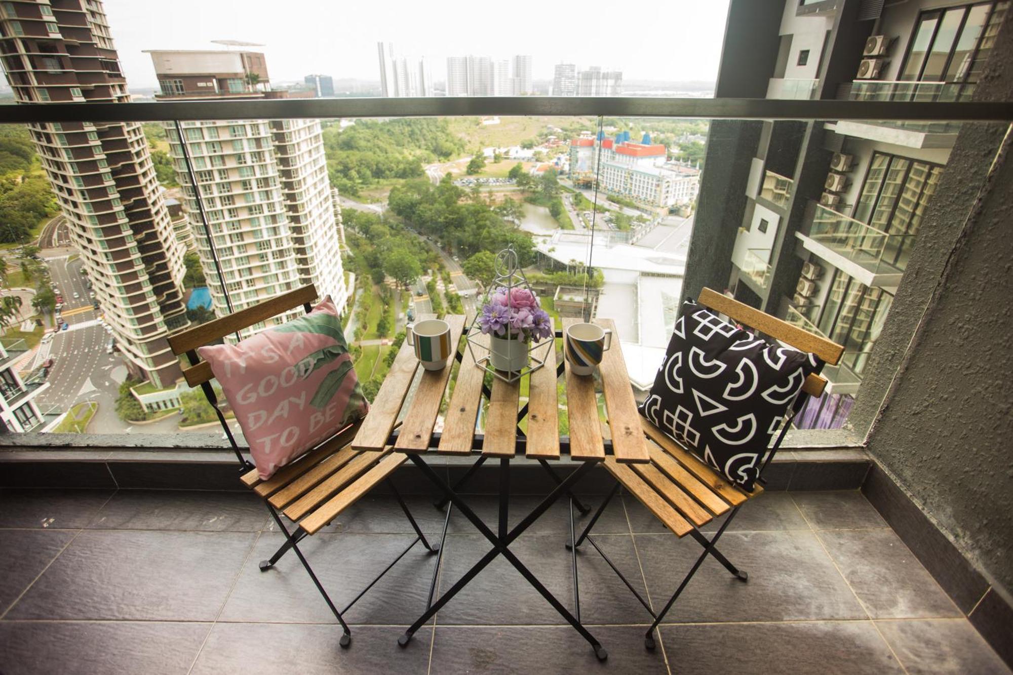 D'pristine Medini By The One - 8min Walk To Legoland *