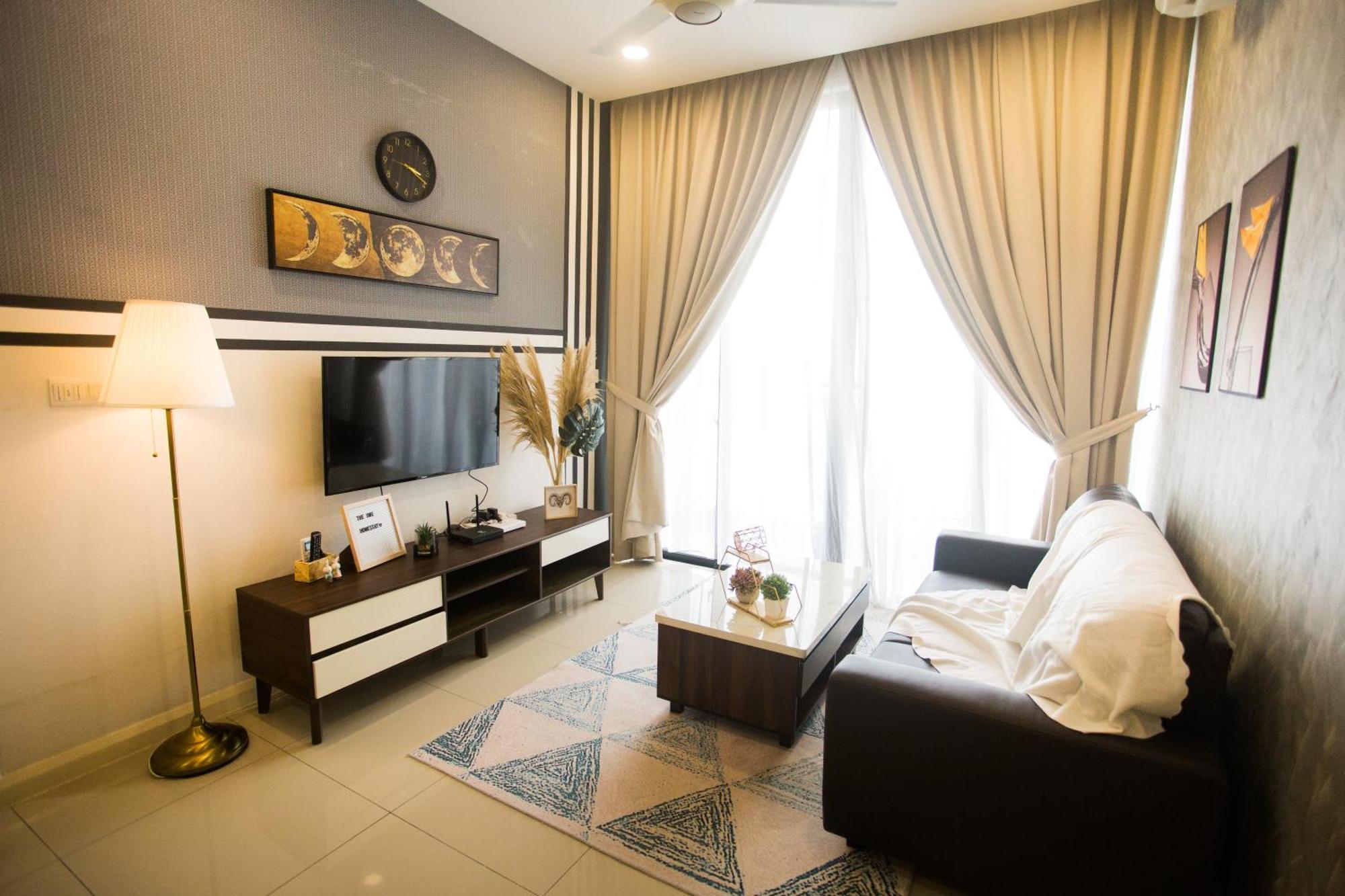 D'pristine Medini By The One - 8min Walk To Legoland Apartment *