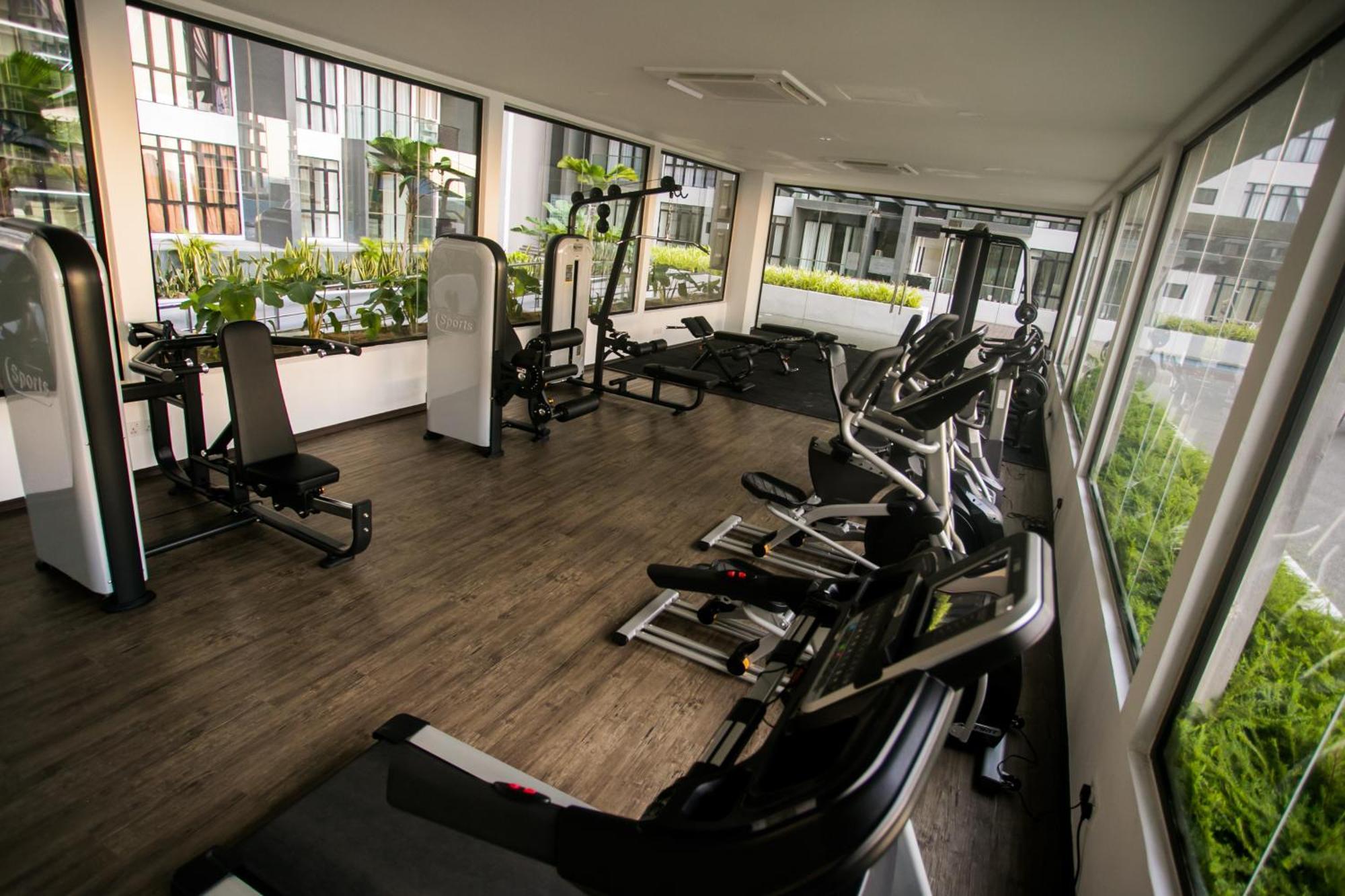 D'pristine Medini By The One - 8min Walk To Legoland Apartment